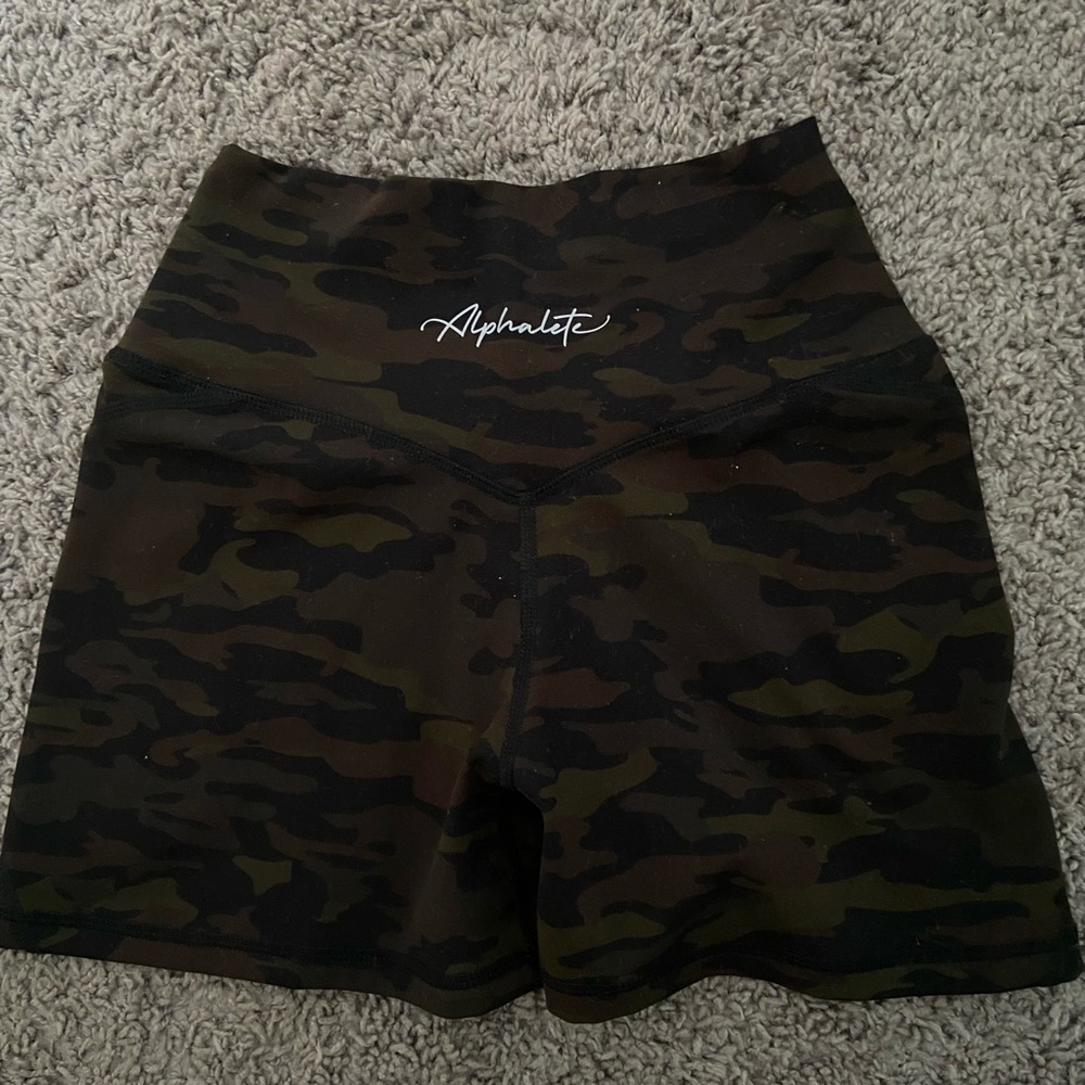 Alphalete shorts